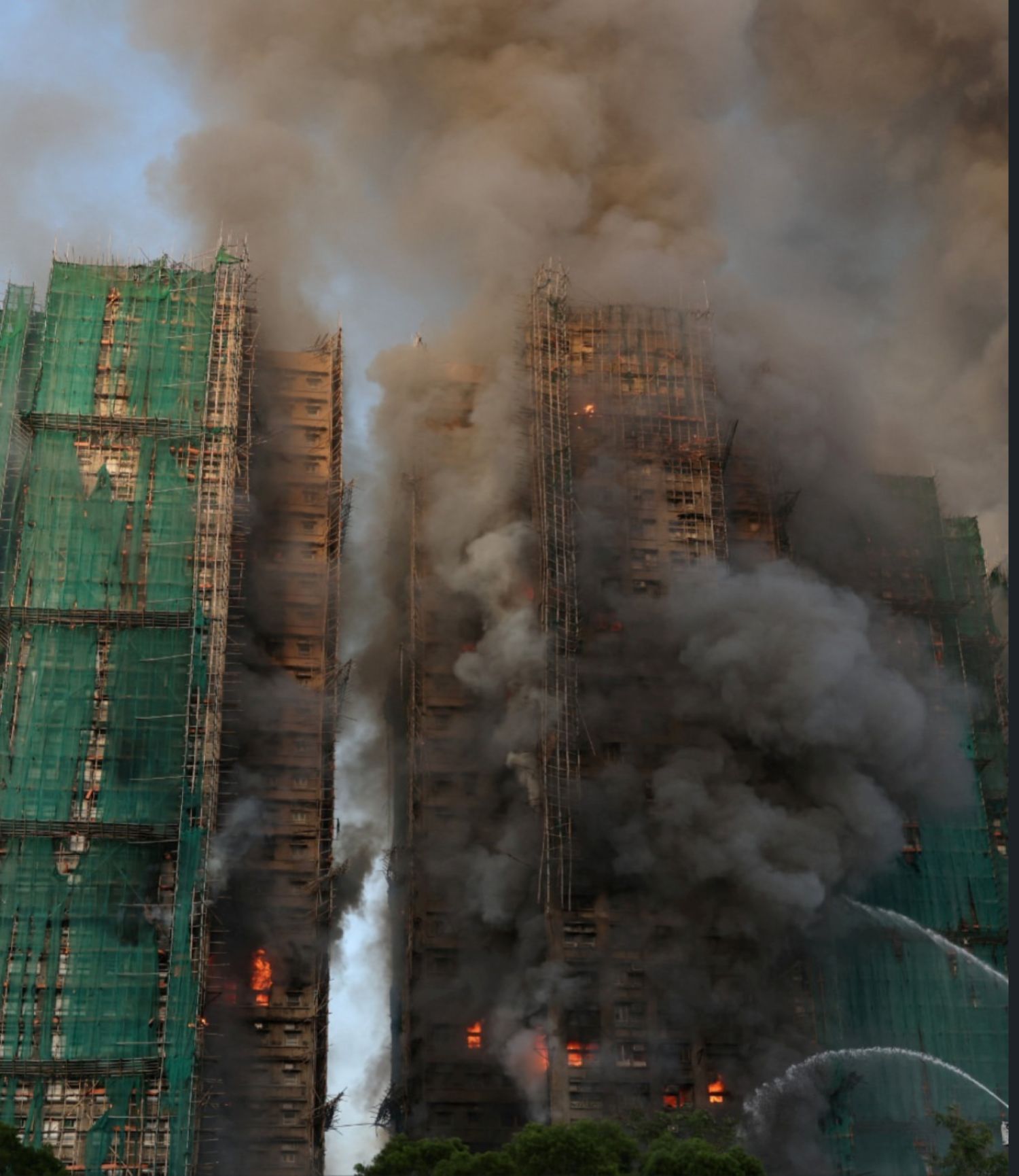 Bitget, Binance, Justin Sun tra i sostenitori crypto che aiutano le vittime del più mortale incendio in un grattacielo di Hong Kong