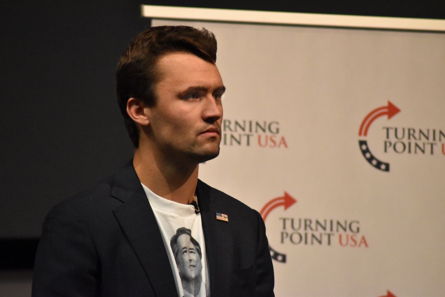 Mortes de Charlie Kirk e Iryna Zarutska geram escândalo de $2 milhões em cripto 'Justice Token'