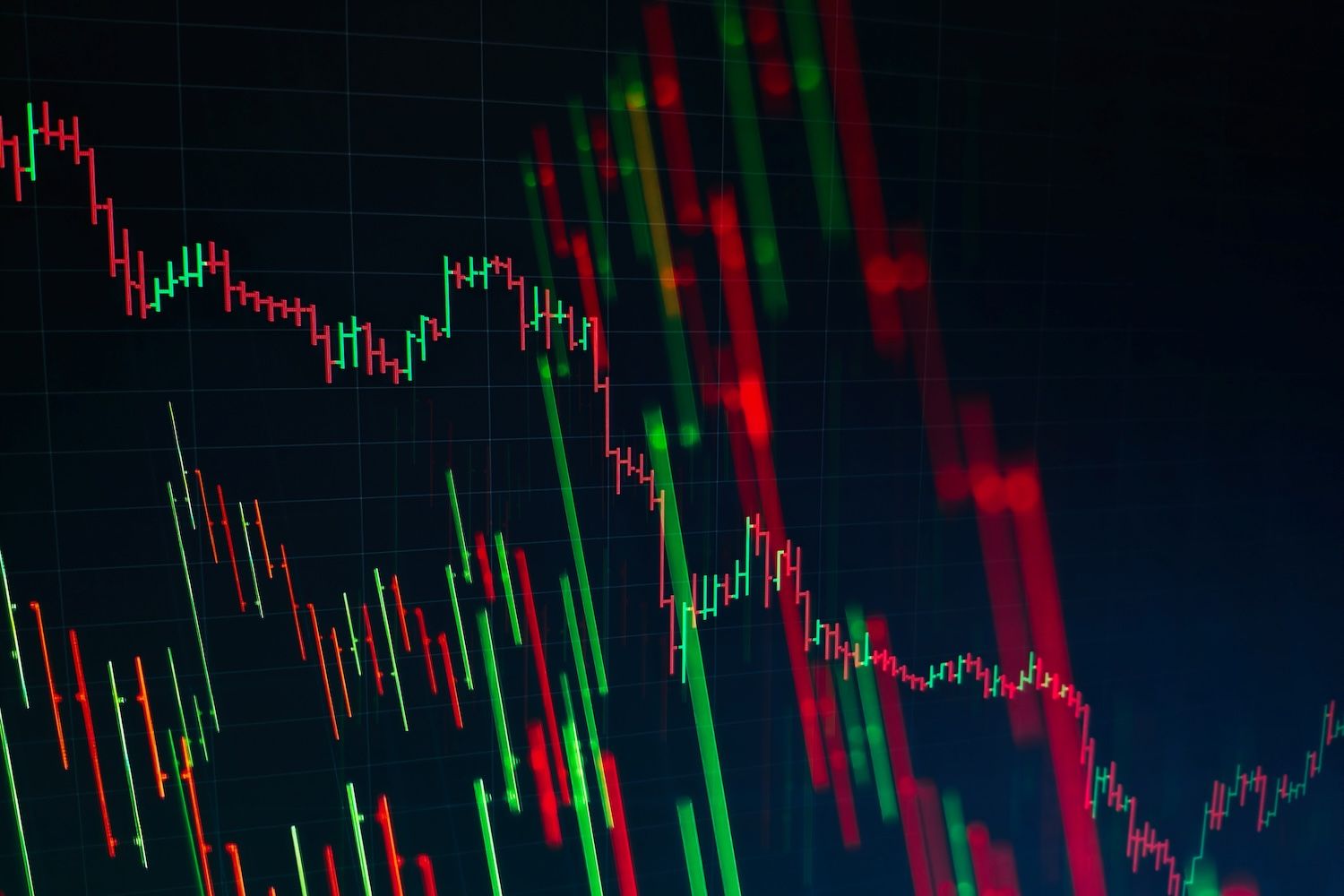 Los compradores de AAVE absorben una fuerte venta, pero el precio aún cae un 12%