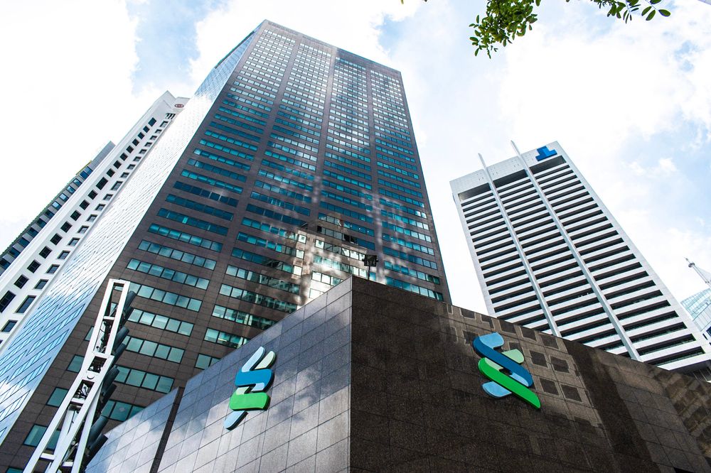 Standard Chartered Warns Corporate Bitcoin Holdings Could Become a Source of Downside Risk