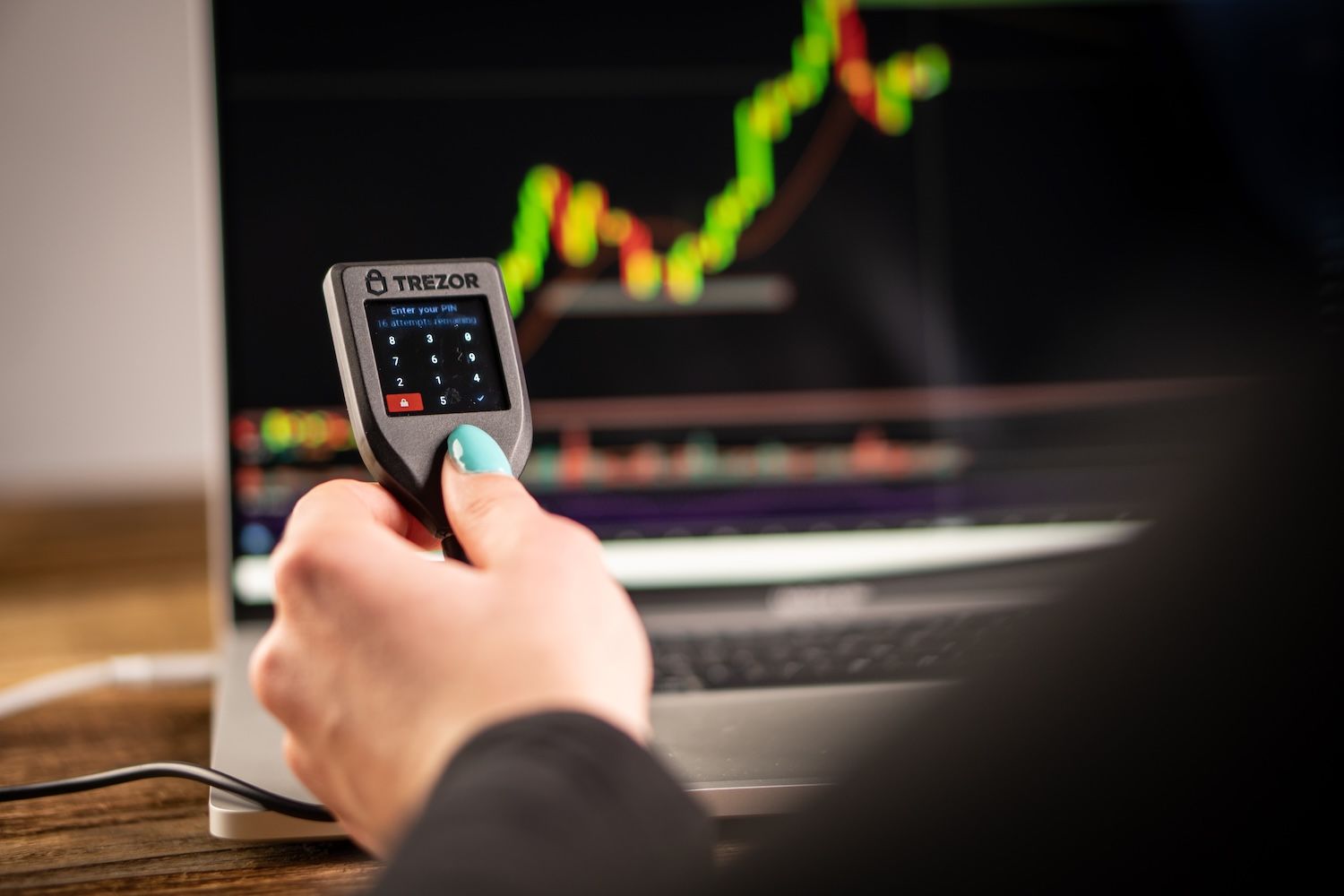 desktop-trezor-pareert-bewering-van-zachxbt-dat-hardware-wallets-‘compleet-waardeloos’-zijn