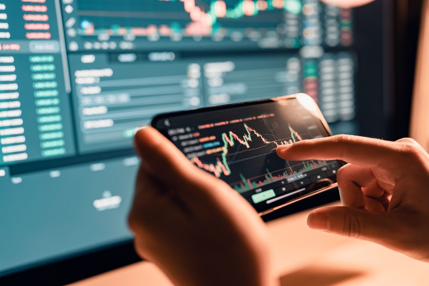 Whales Purchase $18 Million HYPE as Token Posts 21% Weekly Gain