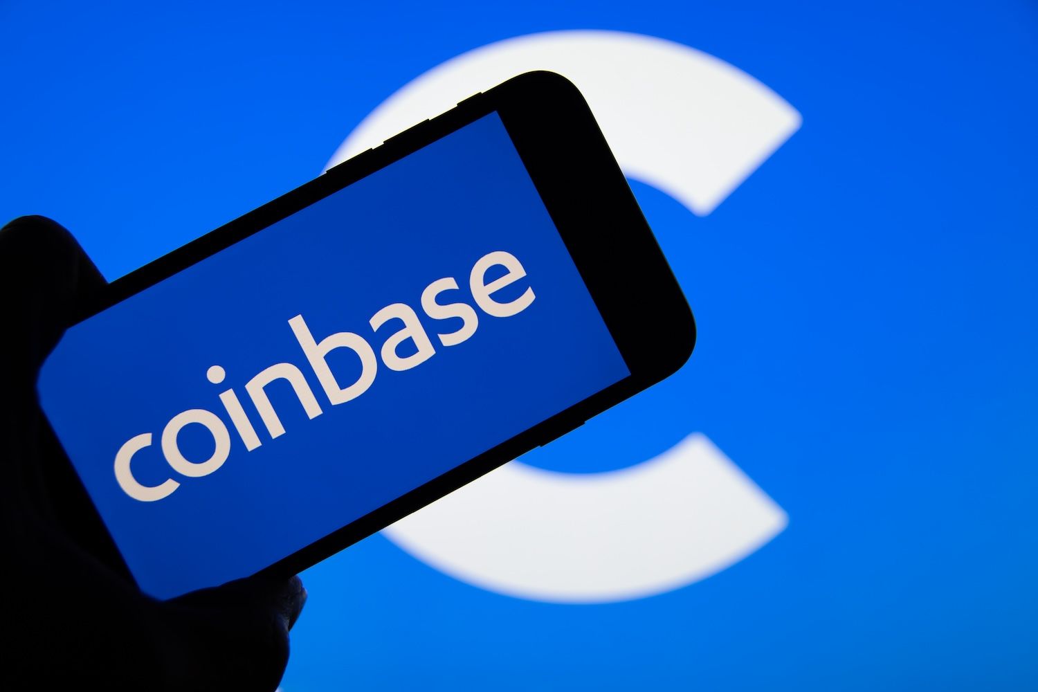 Base netwerk overweegt lancering van native token om USDC succesverhaal te spiegelen