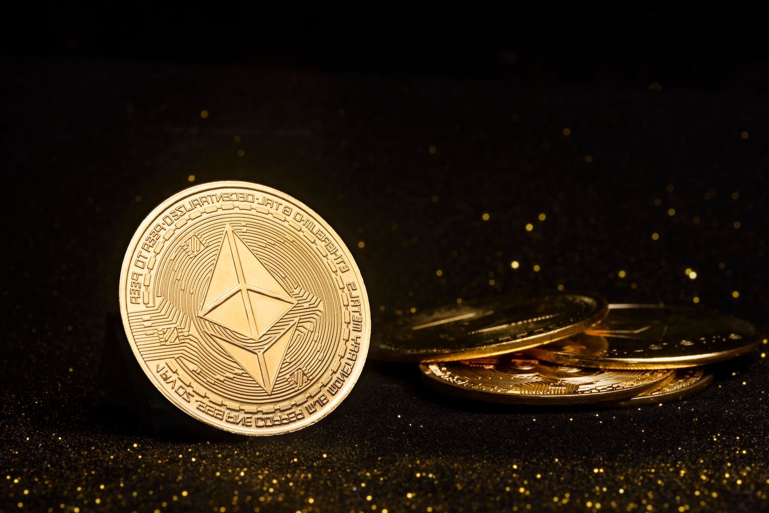 desktop-l’ethereum-perd-2-000-alors-que-les-baleines-vendent-et-que-le-retail-achète-la-baisse