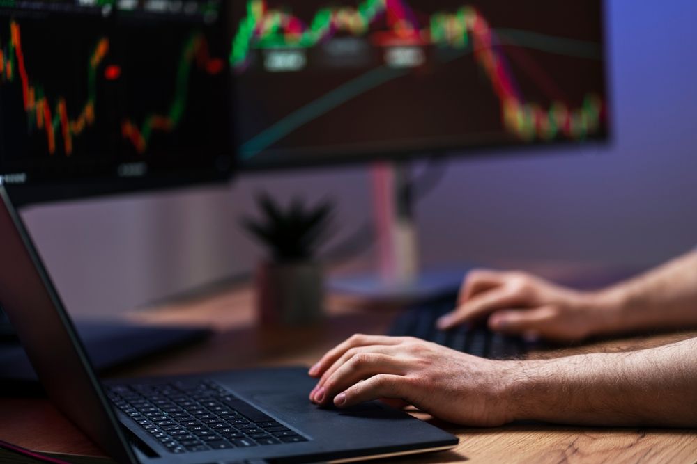 Two Dormant Bitcoin Wallets Move $2B After 14 Years, Stirring Crypto Market Speculation