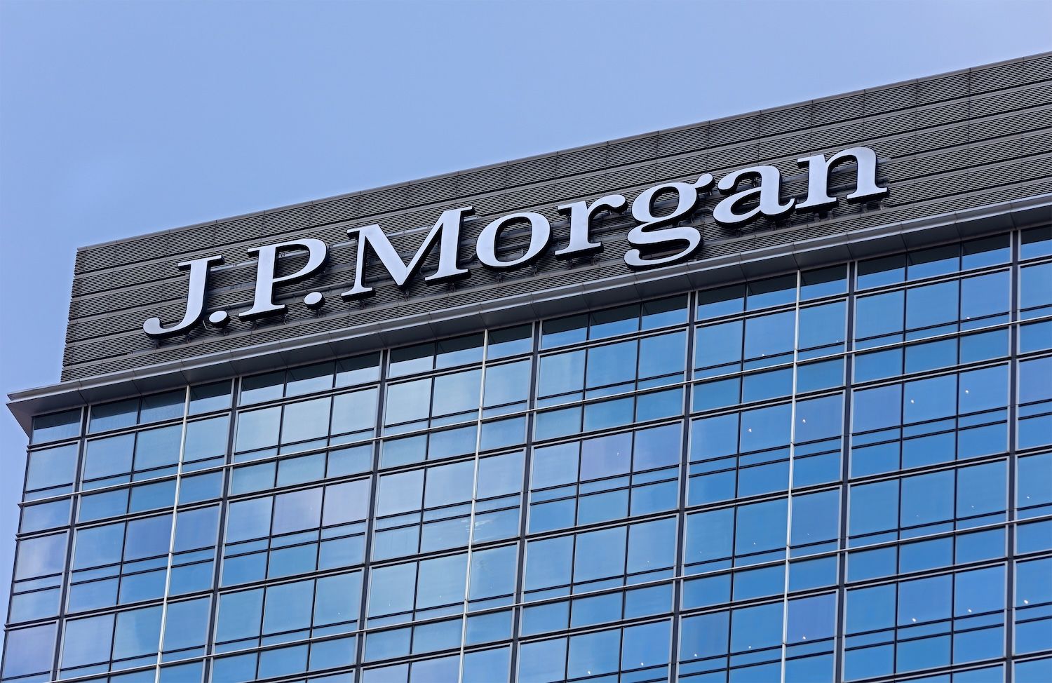 JPMorgan Says Fintech Middlemen 'Massively Taxing' Bank Systems