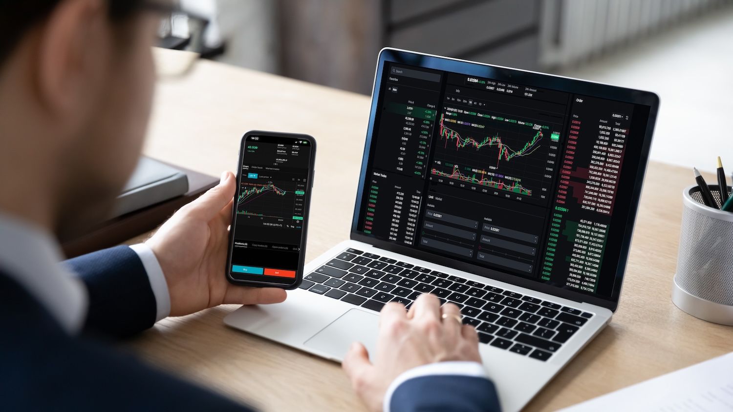 Arbitrum Jumps 20% as $770 Million Trading Volume Surges on SocialFi Launch
