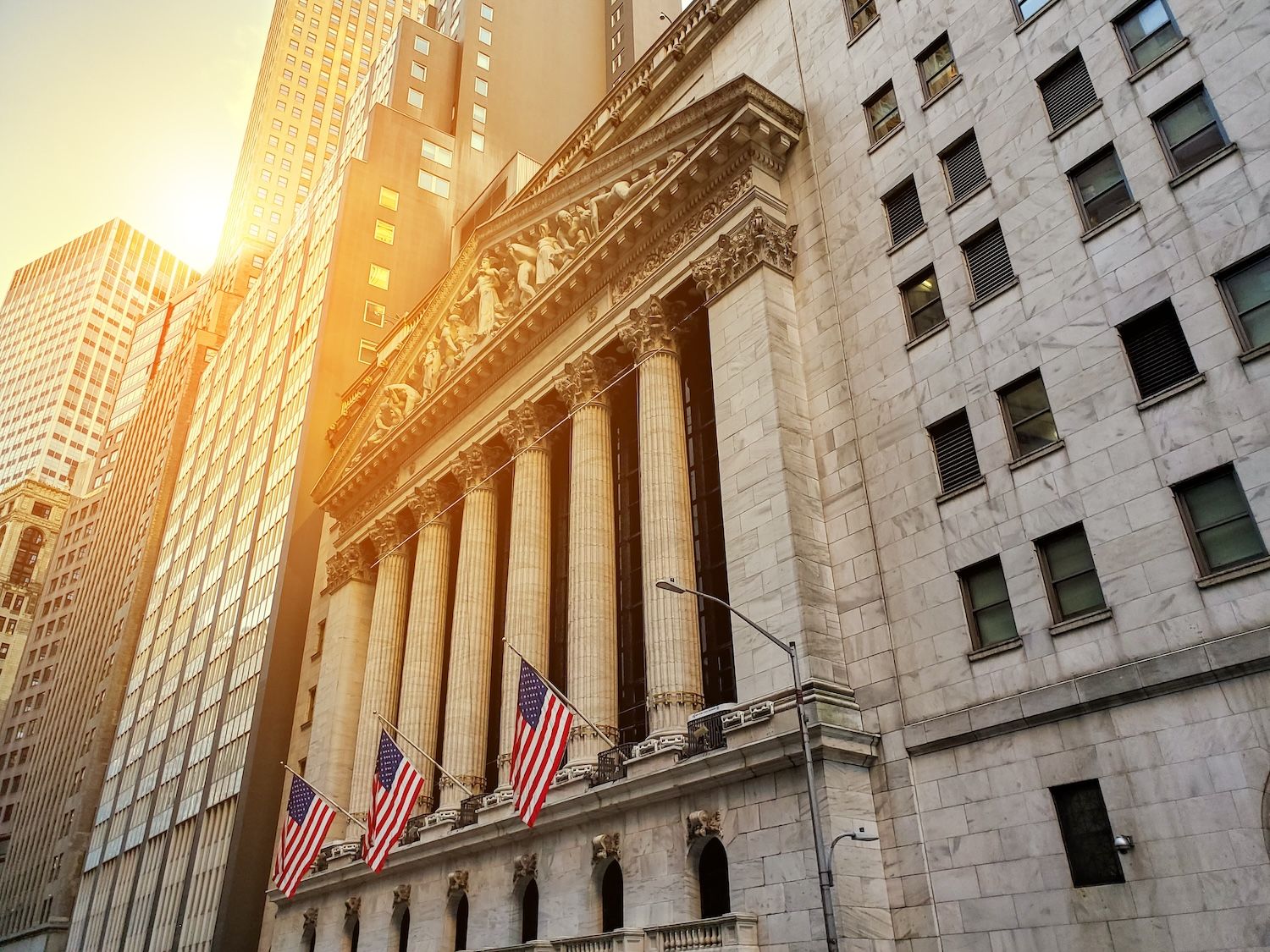 Wall Street Firms Pour Billions Into Ethereum Ahead of AI Convergence
