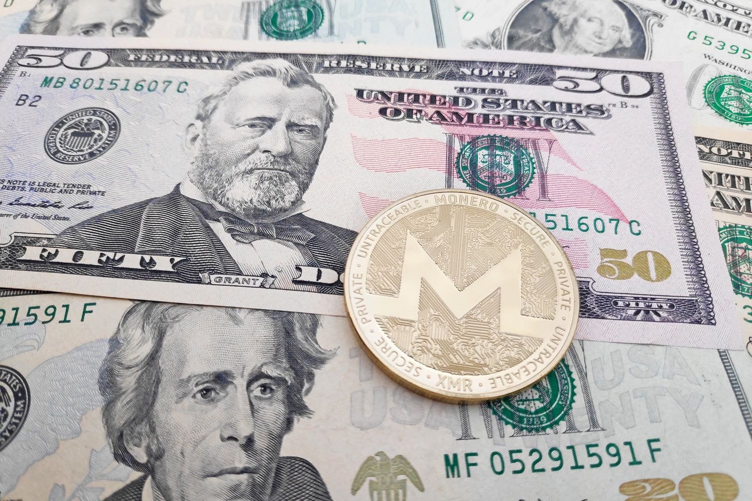 Monero và Zcash: Tiền mã hóa nào tốt hơn cho sự riêng tư của bạn vào năm  2025? | Yellow.com