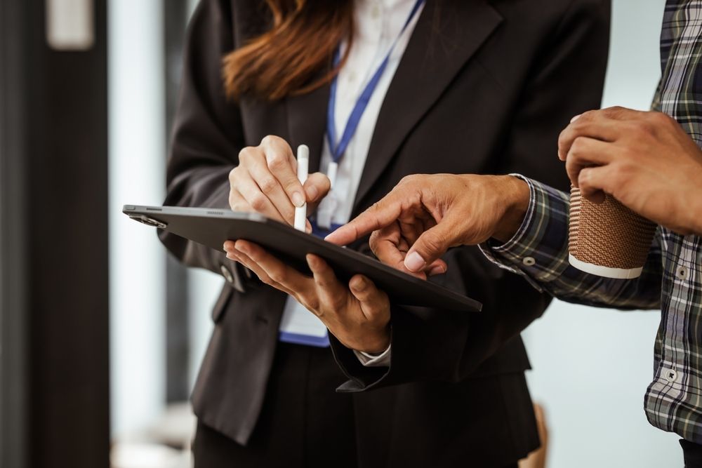 Cardone Capital Launches Real Estate-Bitcoin Fund, Acquires 1,000 BTC
