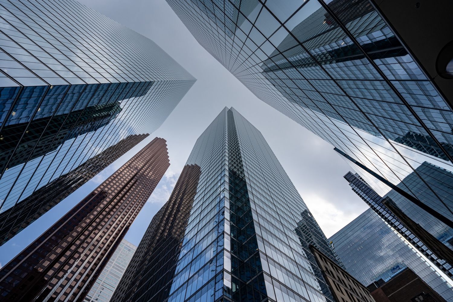 Analysts Say Softer CPI Reinforces Fed’s Easing Path, Supporting Bitcoin and Risk Assets