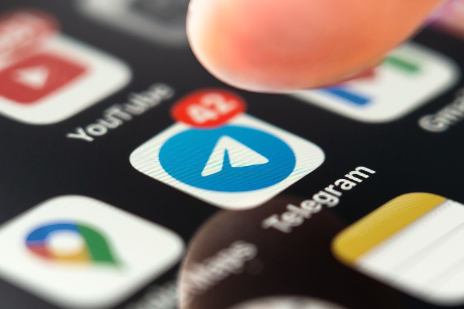 Rusia Menangkap Pendiri Blum Berbasis Telegram atas Tuduhan Penipuan yang Melibatkan Kerugian $15 Juta