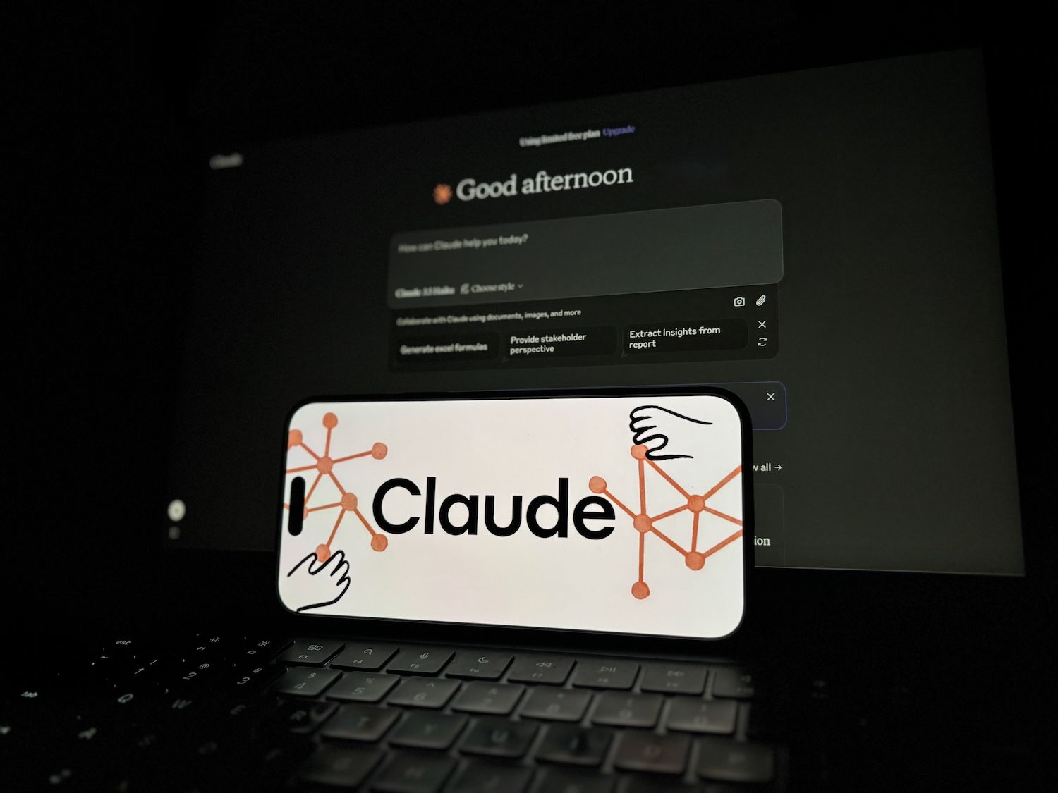 desktop-cheaper-fable-5-rivals-daily-ai-work