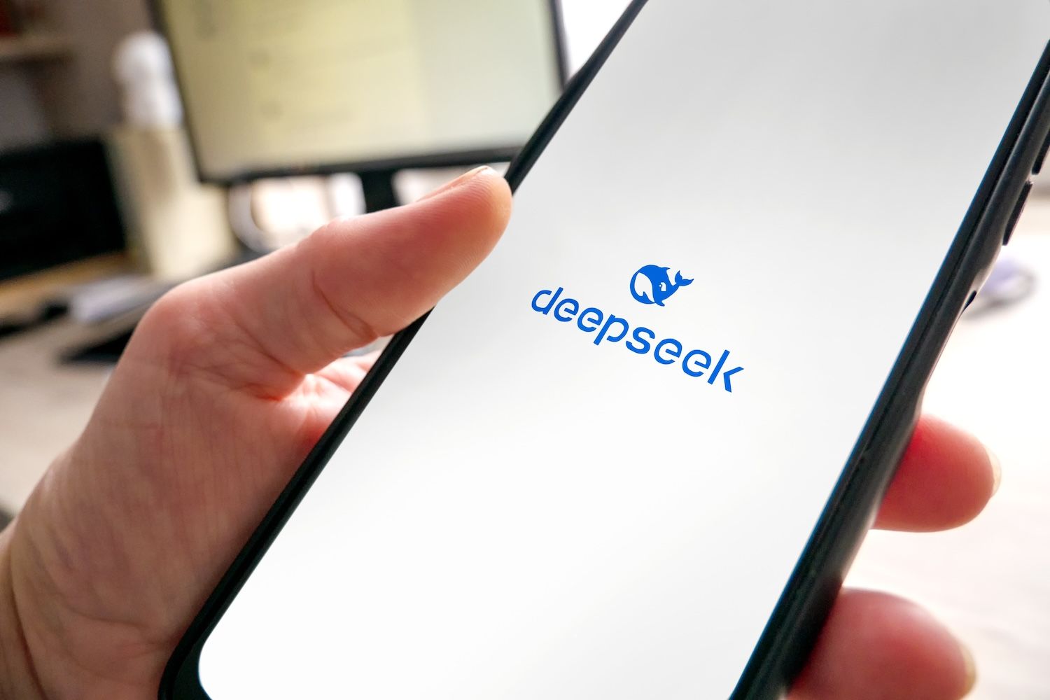 desktop-deepseek-lands-7-4b-state-fund-sole-voting-rights