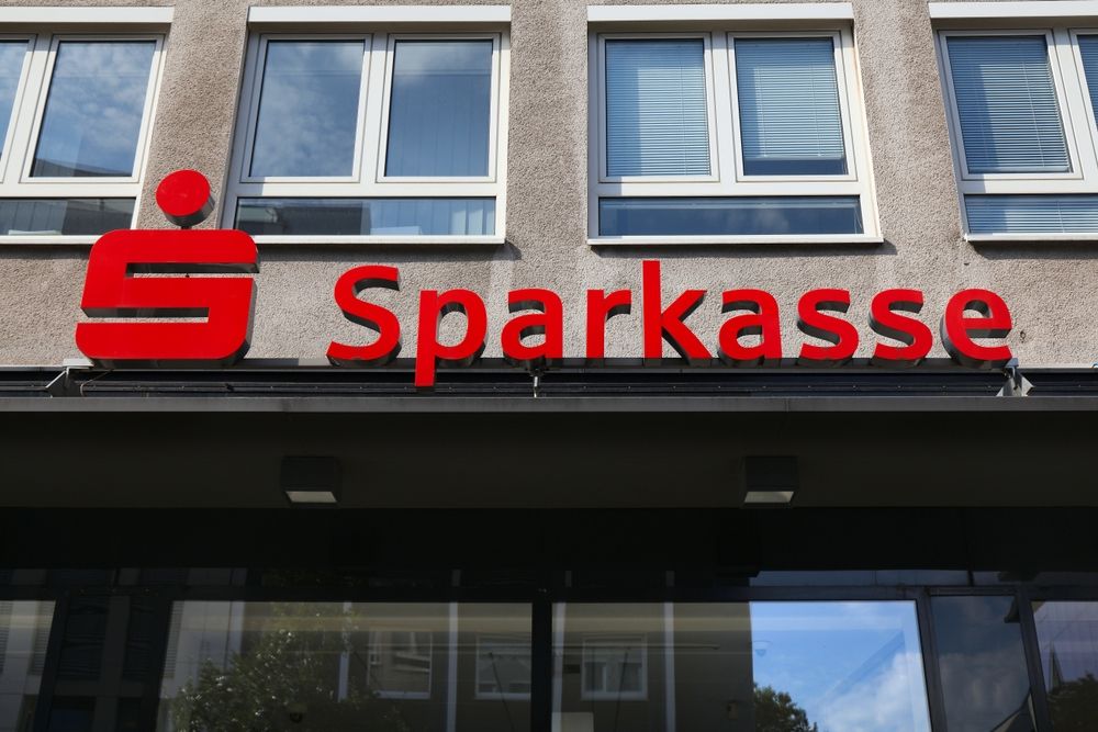German Bank Sparkassen to Offer Crypto Trading to 50M Customers by 2026