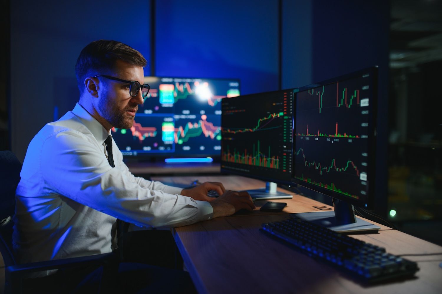 أفضل 7 بورصات عملات رقمية توفر تداول الأسهم للمستثمرين متعددي الأصول في عام 2026
