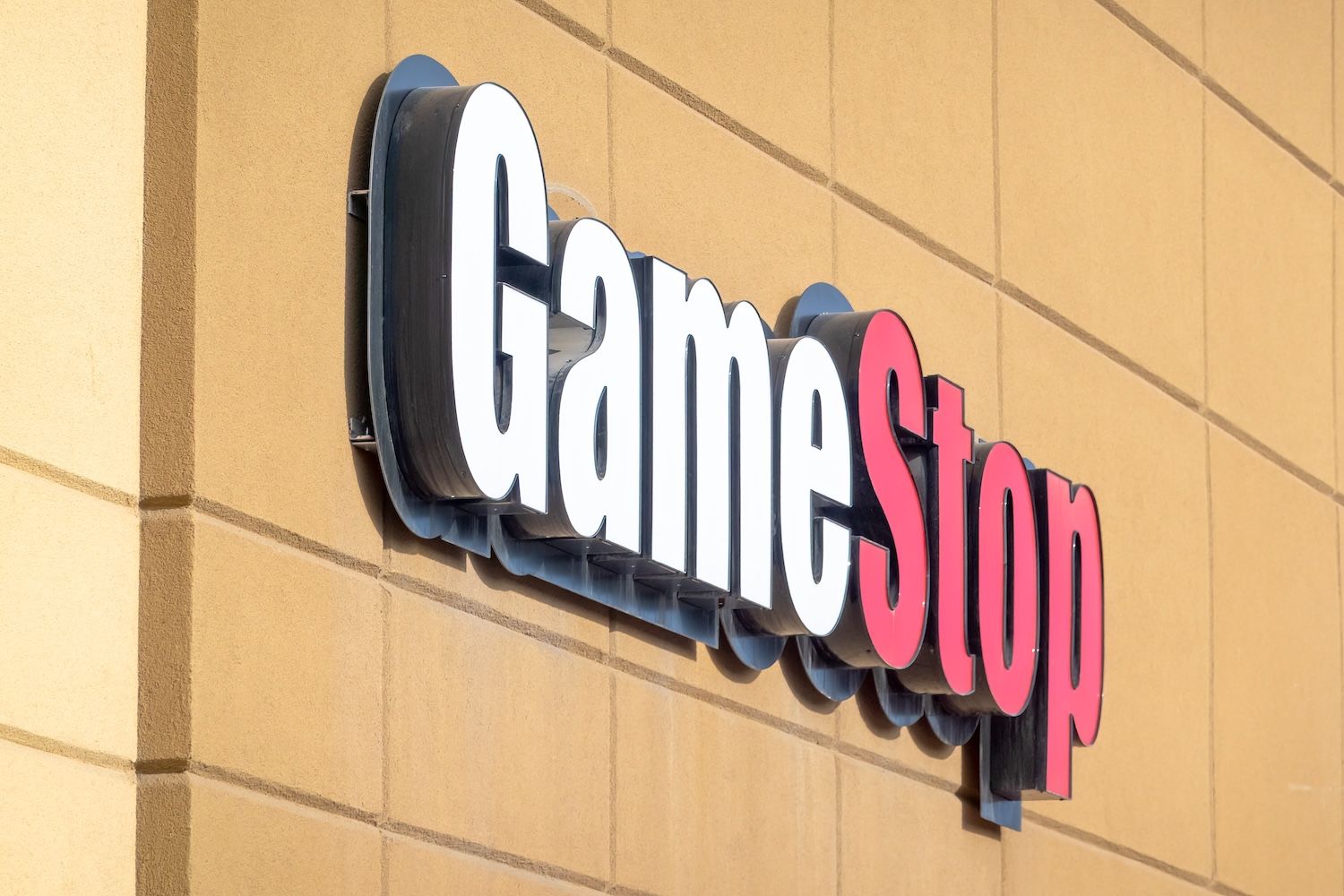 GameStop Clears $1.4B In Debt, And Shareholders Flinch Anyway