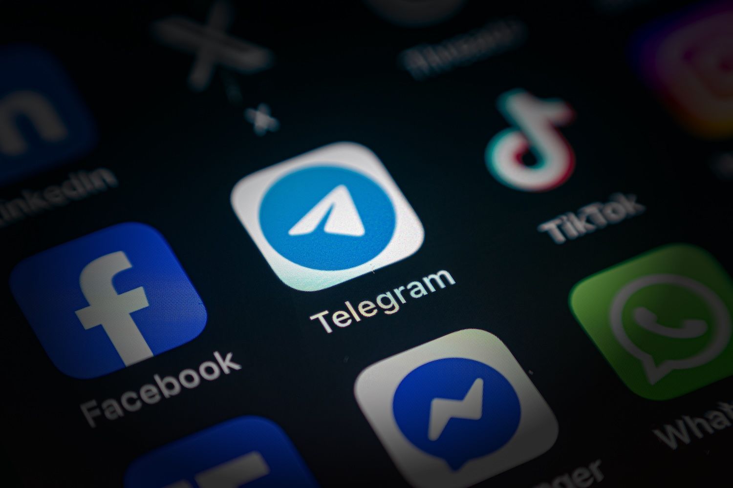 desktop-telegram-verliest-tme-van-de-ene-op-de-andere-dag-nadat-montenegrijnse-registry-1-mrd-gebruikerslinks-afknipt