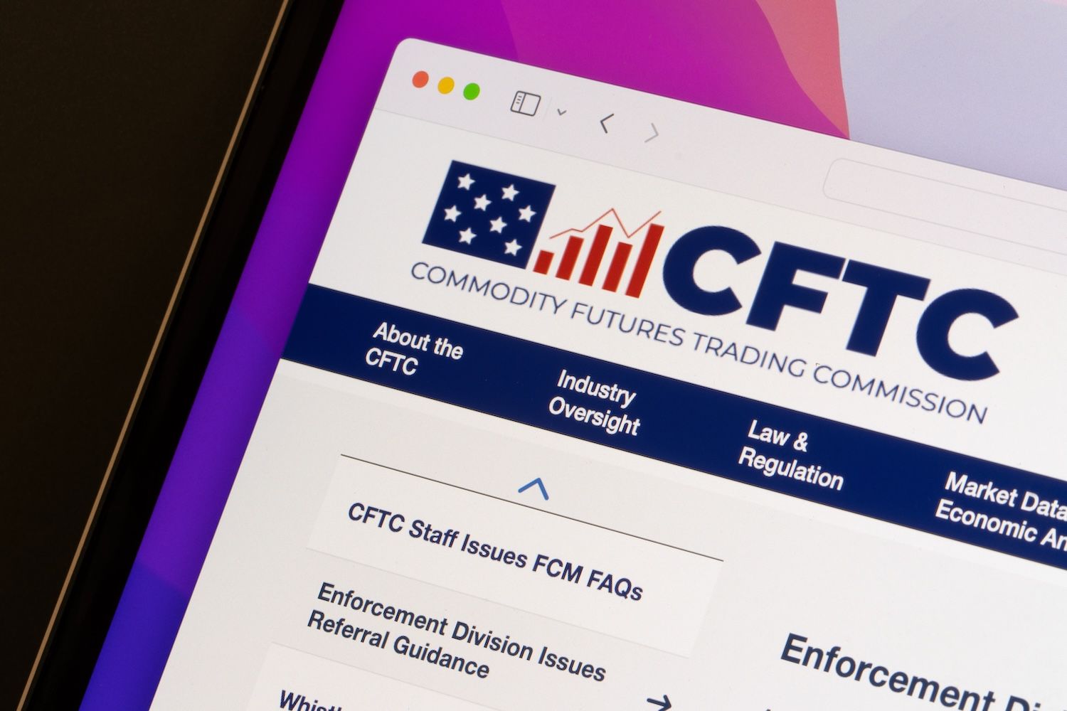 desktop-cme-group-sleept-cftc-voor-de-rechter-in-strijd-over-crypto-perps