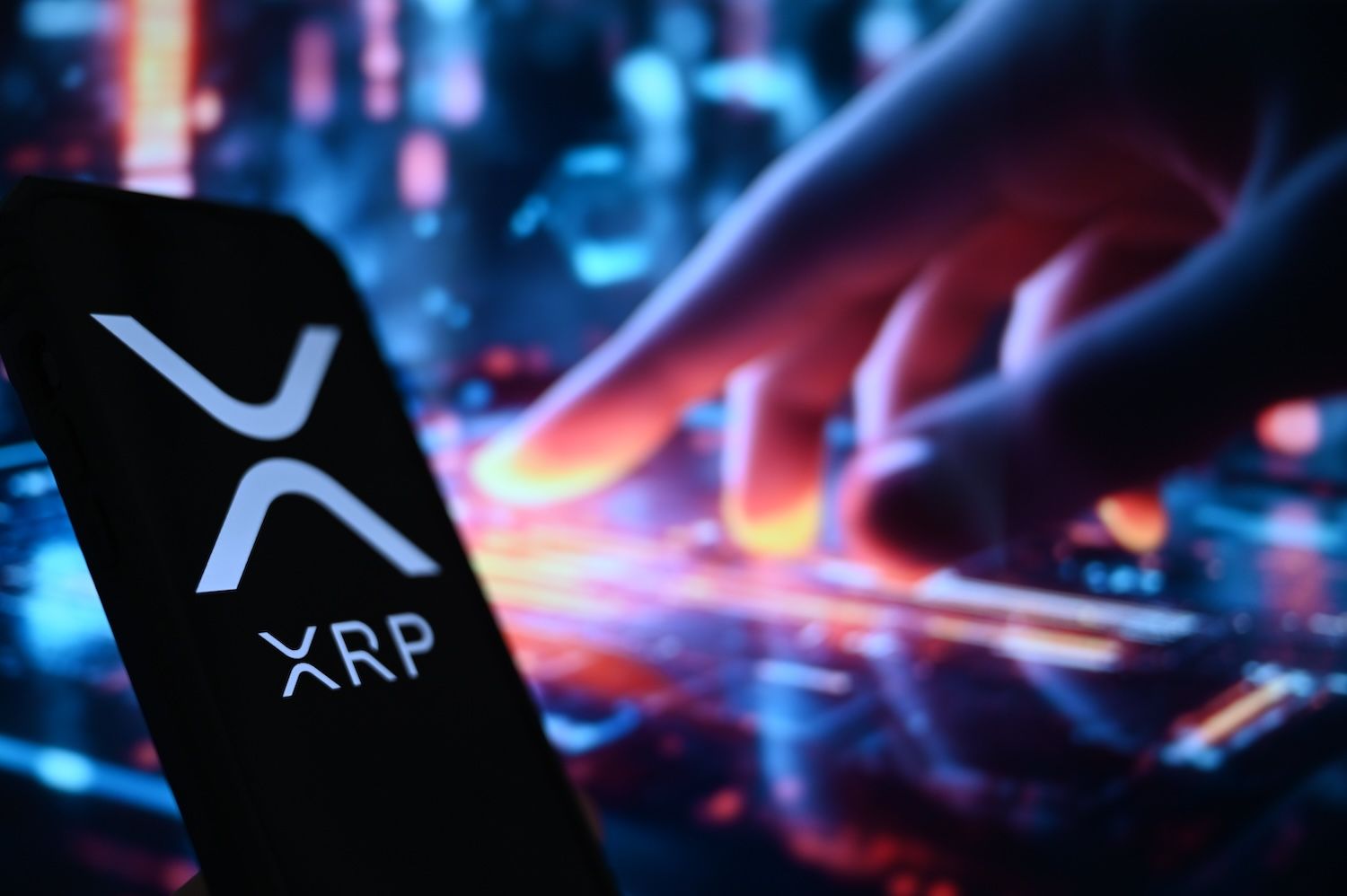 Influencer Claims AI Threats Will Force Institutions To Adopt XRP Widely |  Yellow.com