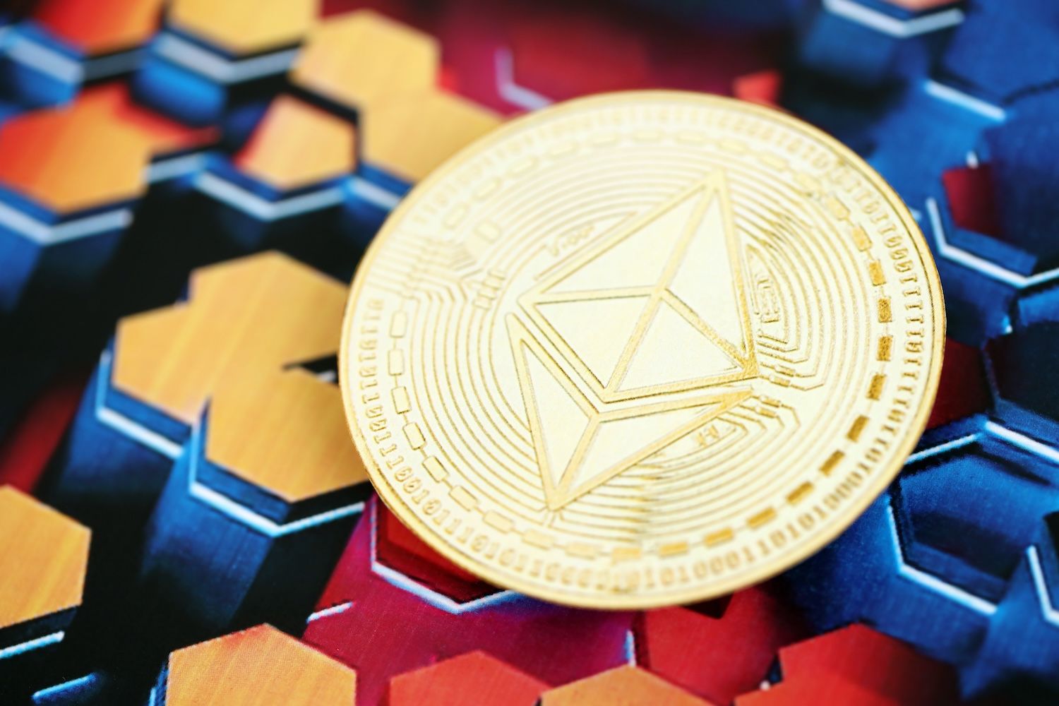 desktop-ethereum-whales-buy-950m-eth-bounces-june-low