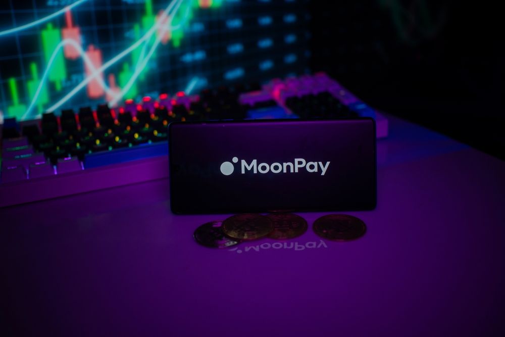 desktop-moonpay-launches-pyusdx-to-let-developers-issue-custom-stablecoins-backed-by-paypals-dollar4b-pyusd-reserve