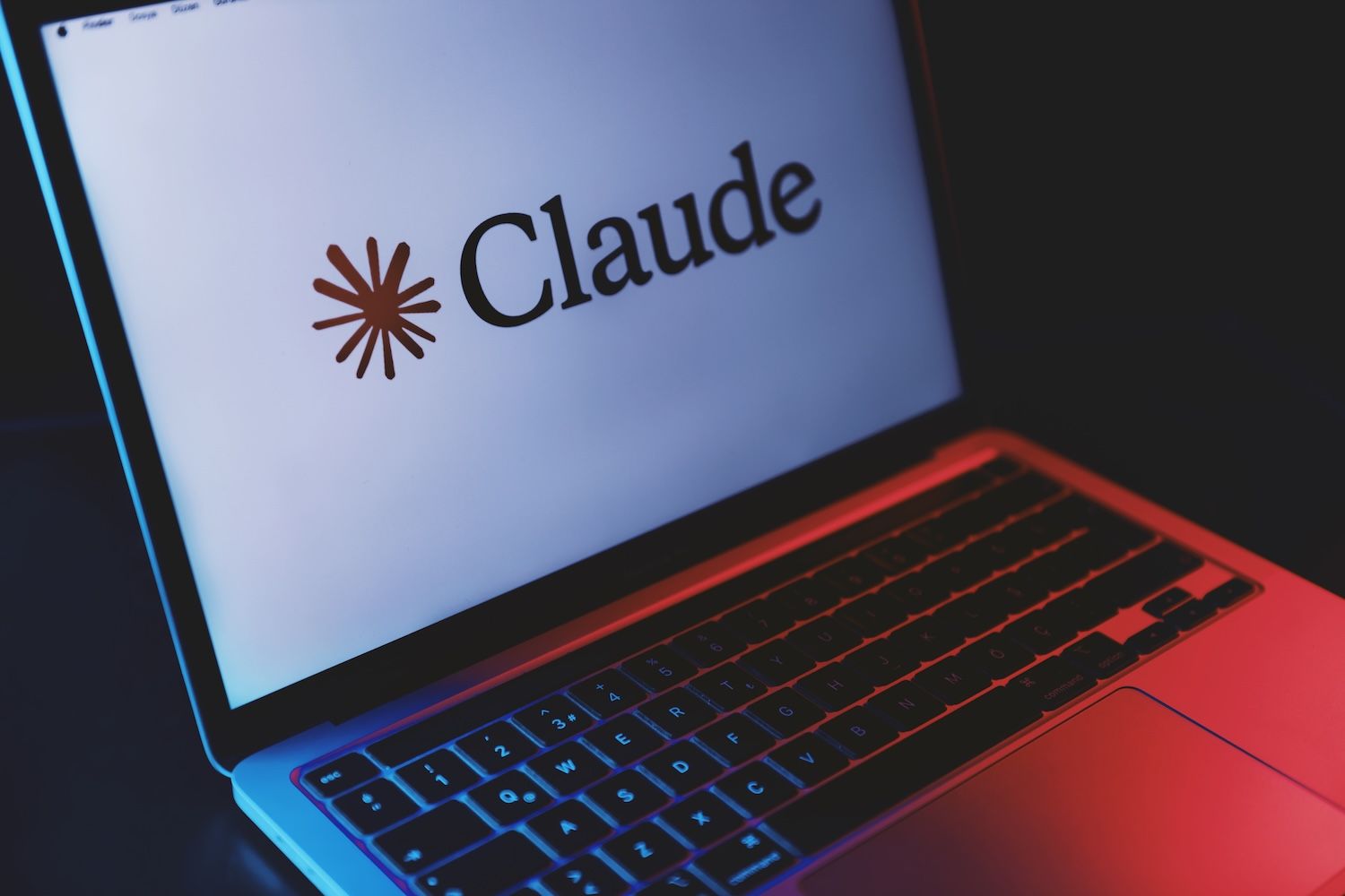 desktop-por-que-a-microsoft-restringiu-o-claude-fable-5-para-seus-próprios-funcionários