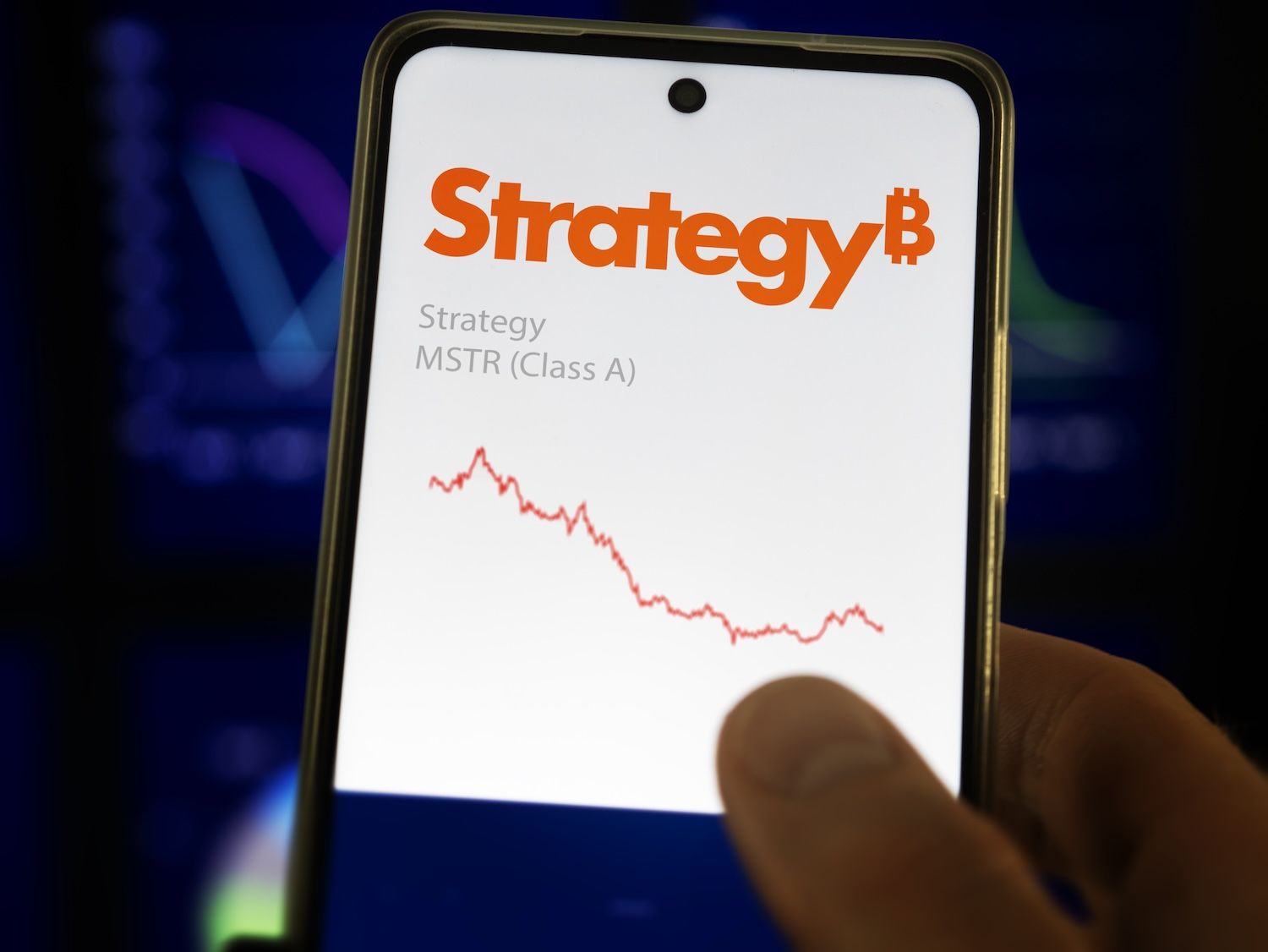 desktop-strategy-registra-prejuízo-de-us-822-bi-com-tesouraria-em-bitcoin-no-vermelho